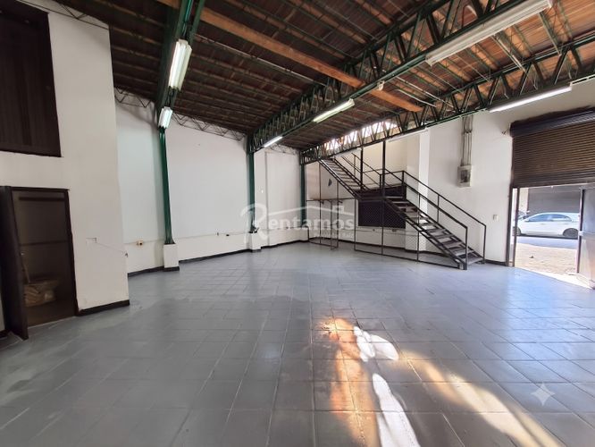 Bodega en arriendo en Centro Administrativo, Medellín, 180 m² · foto 13 de 23
