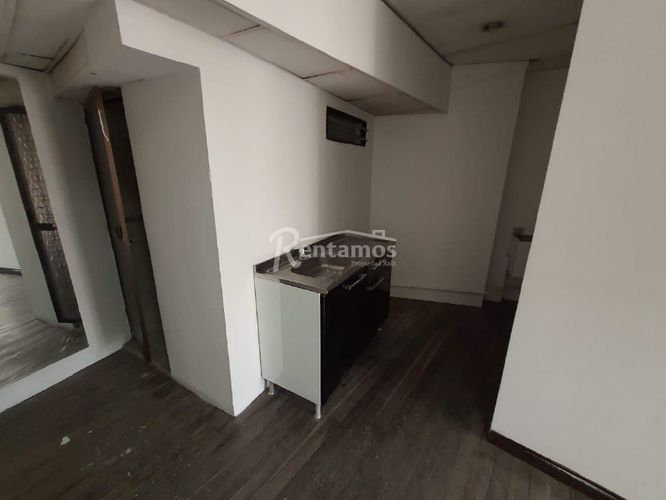 Bodega en arriendo en Centro Administrativo, Medellín, 180 m² · foto 22 de 23
