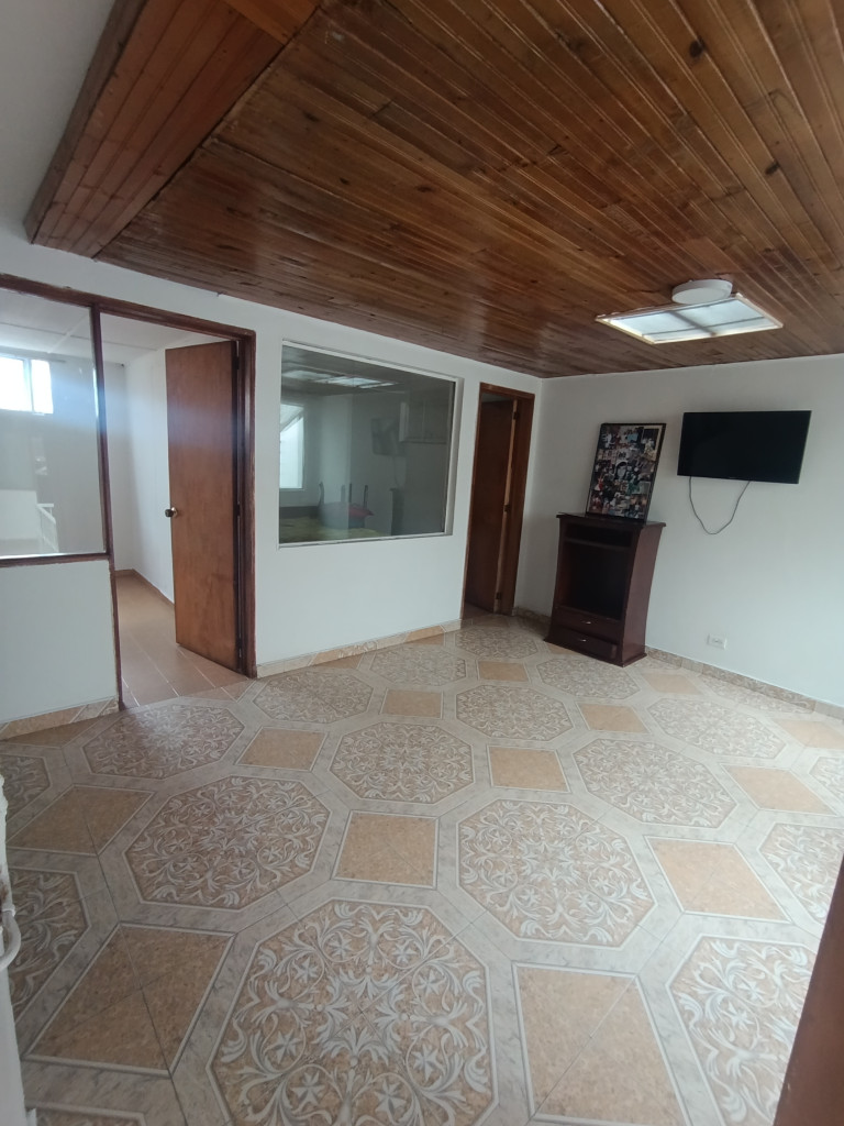 Casa en venta en Los Cerezos, Bogotá · foto 11 de 21
