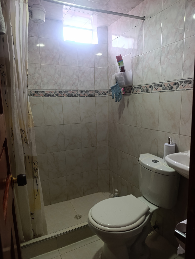 Casa en venta en Los Cerezos, Bogotá · foto 18 de 21