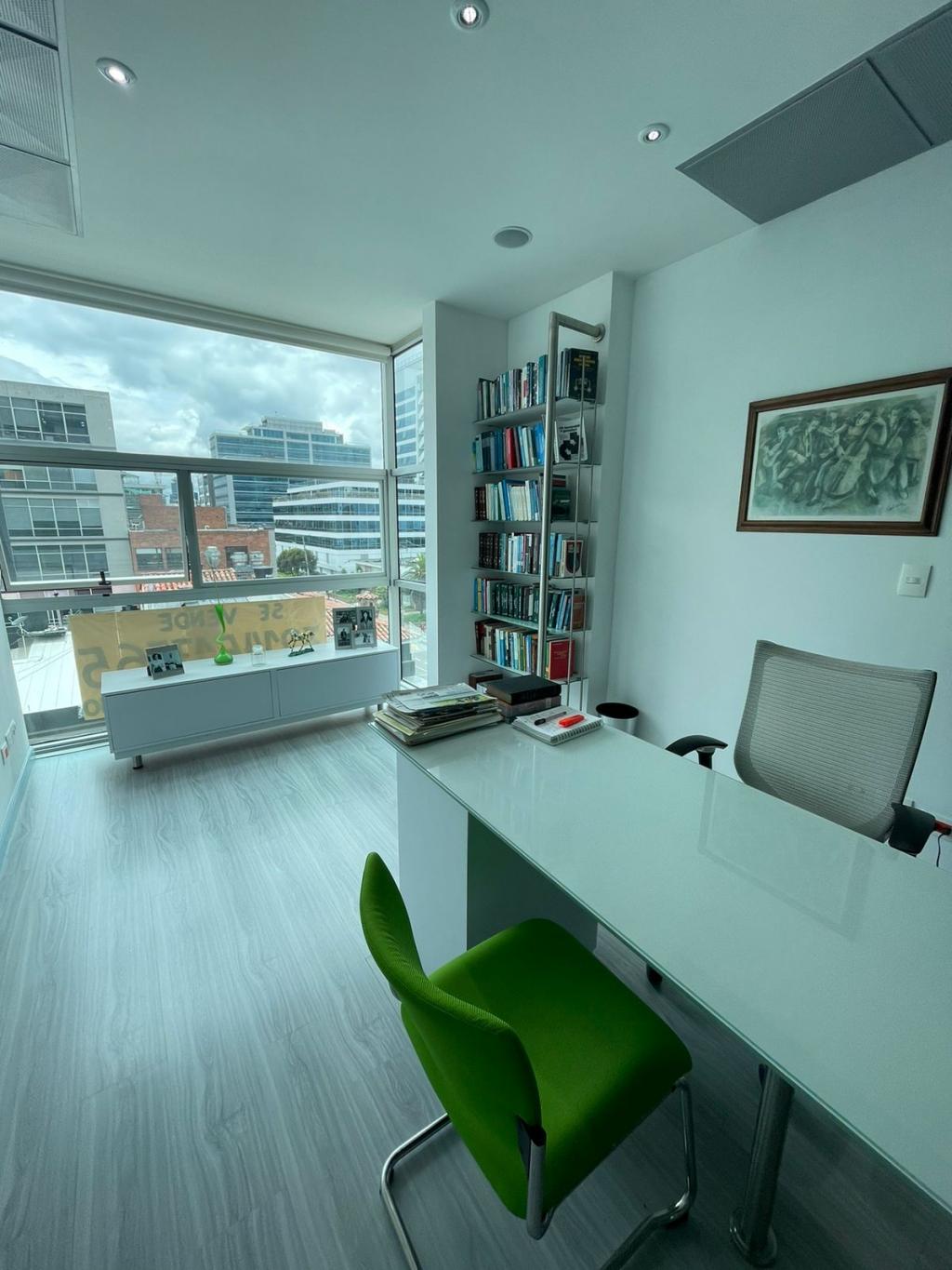 Office for rent in El chico, Bogotá