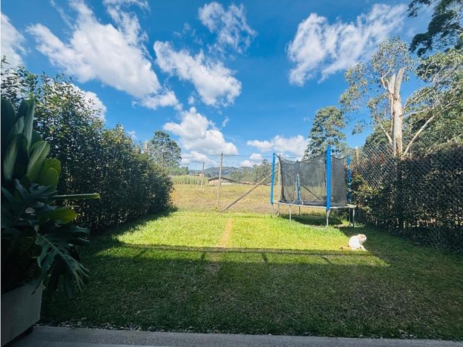 Casa de 3 alcobas en venta en Lomitas, La Ceja, 171 m² · foto 5 de 23