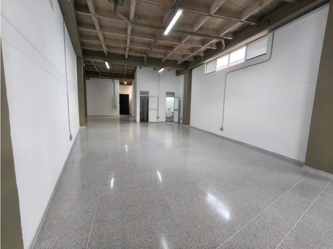 Bodega en arriendo en San Bernardo, Medellín, 190 m² · foto 11 de 15