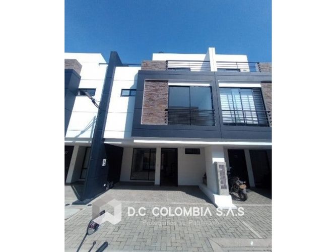 Casa de 3 alcobas en venta en El Abra, Cota, 117 m² · foto 2 de 24
