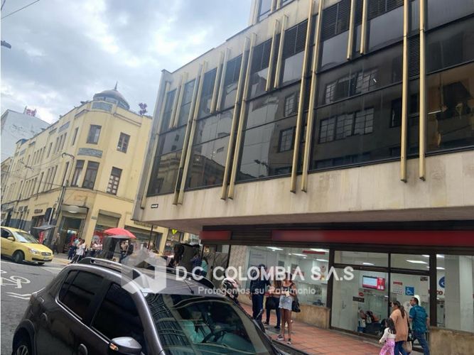 Oficina en venta en El Centro, Manizales, 276 m² · foto 4 de 24
