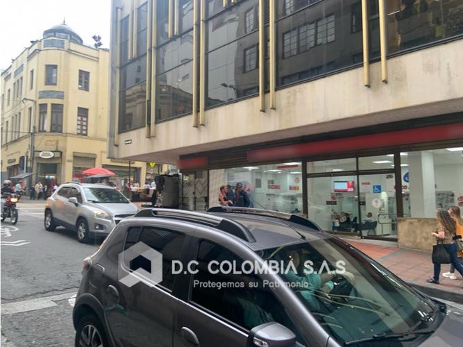 Oficina en venta en El Centro, Manizales, 276 m² · foto 5 de 24