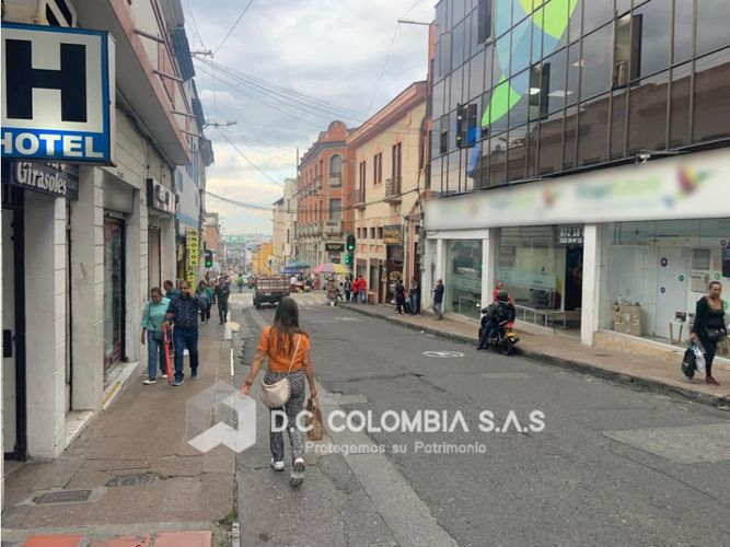 Oficina en venta en El Centro, Manizales, 276 m² · foto 12 de 24