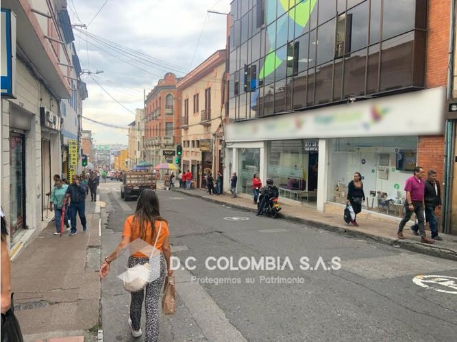 Oficina en venta en El Centro, Manizales, 276 m² · foto 13 de 24