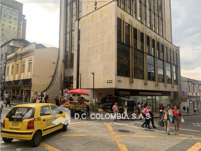 Oficina en venta en El Centro, Manizales, 276 m² · foto 20 de 24