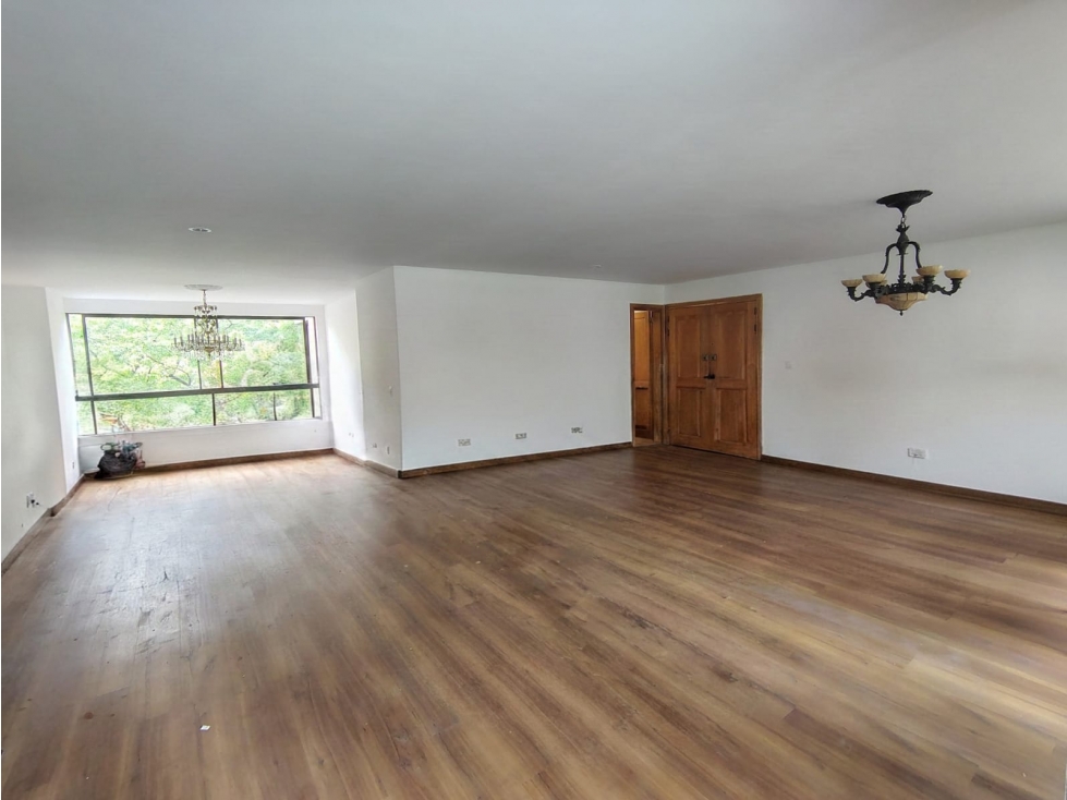 Apartamento en arriendo en Milla De Oro, Medellín · foto 3 de 19