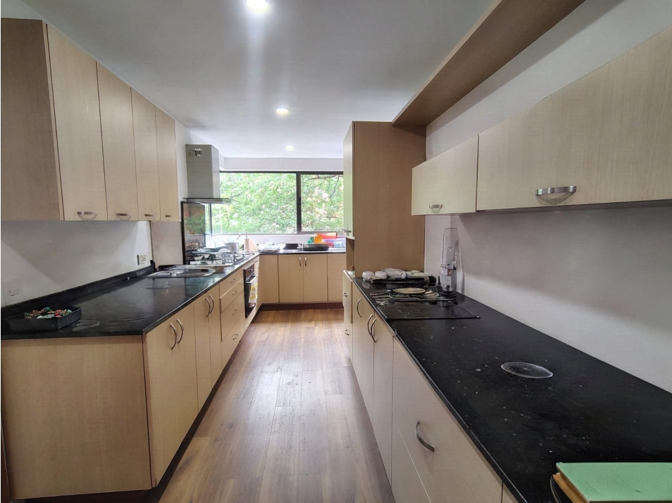 Apartamento en arriendo en Milla De Oro, Medellín · foto 6 de 19