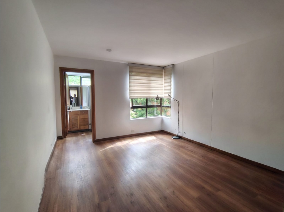 Apartamento en arriendo en Milla De Oro, Medellín · foto 10 de 19