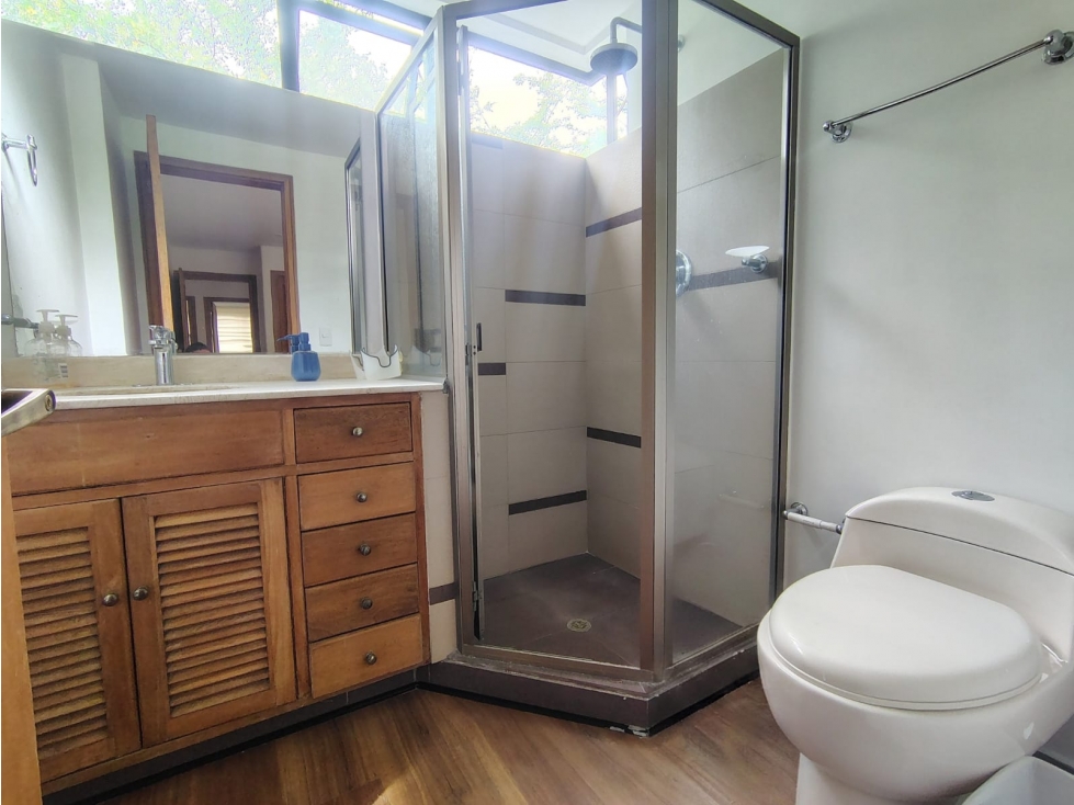 Apartamento en arriendo en Milla De Oro, Medellín · foto 12 de 19