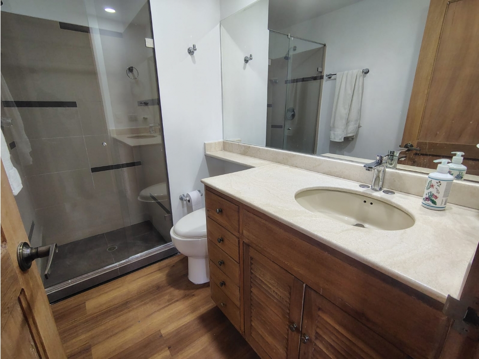Apartamento en arriendo en Milla De Oro, Medellín · foto 15 de 19