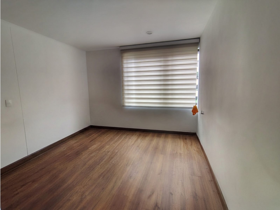 Apartamento en arriendo en Milla De Oro, Medellín · foto 17 de 19