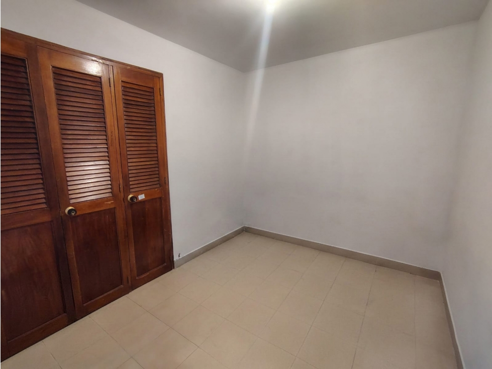 Apartamento en arriendo en Milla De Oro, Medellín · foto 18 de 19