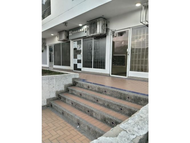 Local en arriendo en Olaya Herrera, Barranquilla, 30 m² · foto 2 de 7