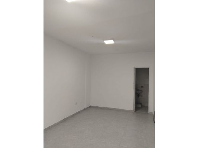 Local en arriendo en Olaya Herrera, Barranquilla, 30 m² · foto 4 de 7