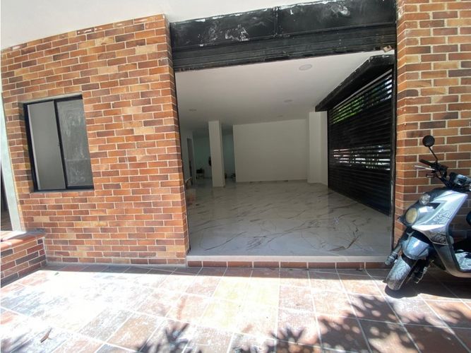 Local en arriendo en El Dorado, Envigado, 55 m² · foto 13 de 14