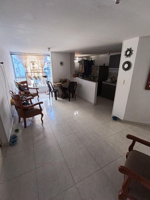 Apartamento de 3 alcobas en venta en Antonia Santos Centro, Bucaramanga, 73 m² · foto 3 de 11