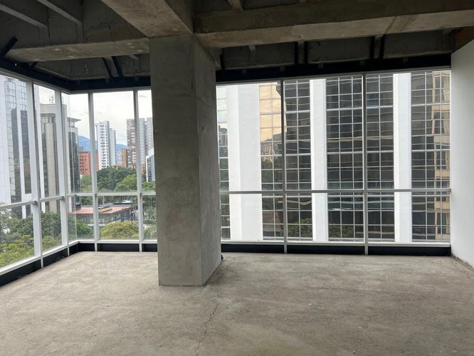 Oficina en venta en El Poblado, Medellín, 59 m² · foto 7 de 14
