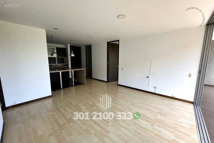Apartamento en arriendo en Milla De Oro, Medellín · foto 3 de 24