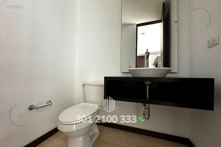 Apartamento en arriendo en Milla De Oro, Medellín · foto 9 de 24