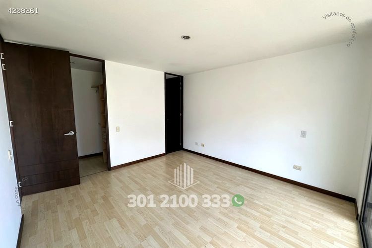 Apartamento en arriendo en Milla De Oro, Medellín · foto 10 de 24