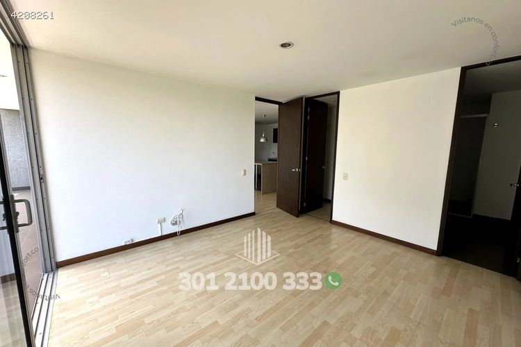 Apartamento en arriendo en Milla De Oro, Medellín · foto 12 de 24