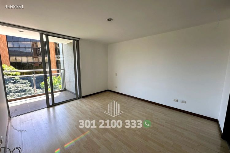 Apartamento en arriendo en Milla De Oro, Medellín · foto 16 de 24