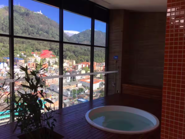 Apartamento en venta en Centro Internacional, Bogotá · foto 2 de 20