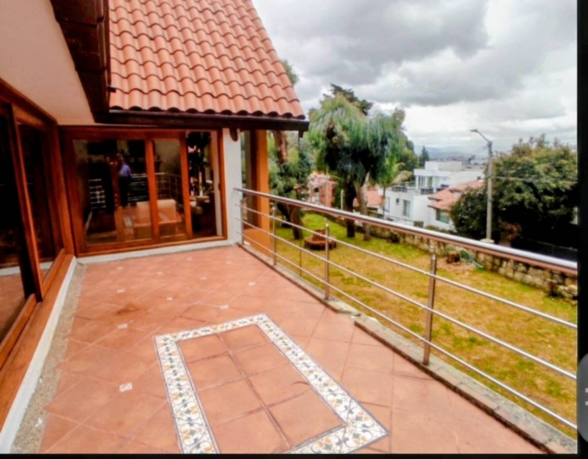 Casa en venta en Bosque De Pinos, Bogotá · foto 6 de 19