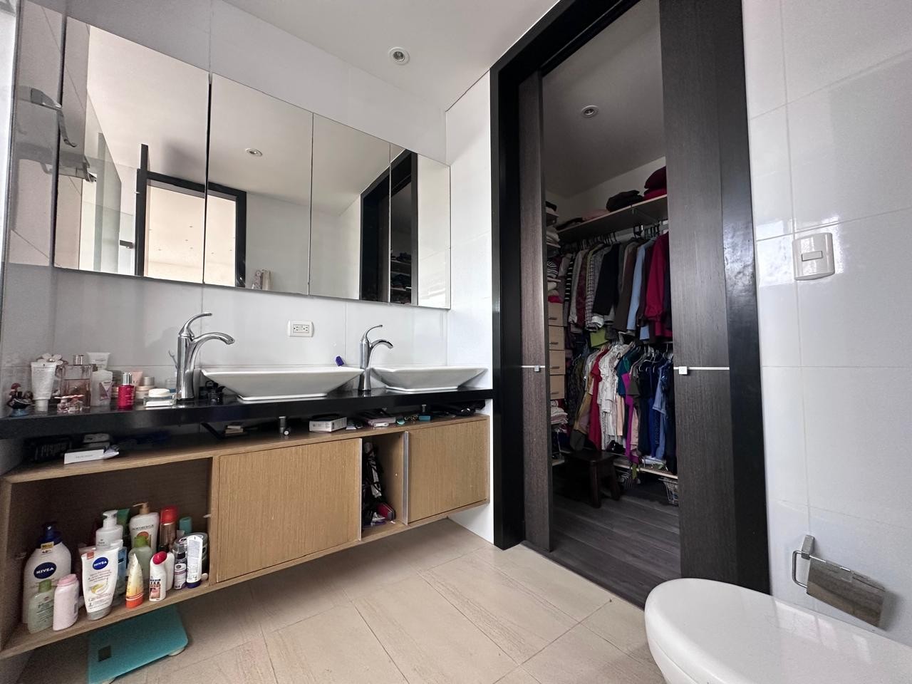 Apartamento en arriendo en El Poblado, Medellín · foto 16 de 19