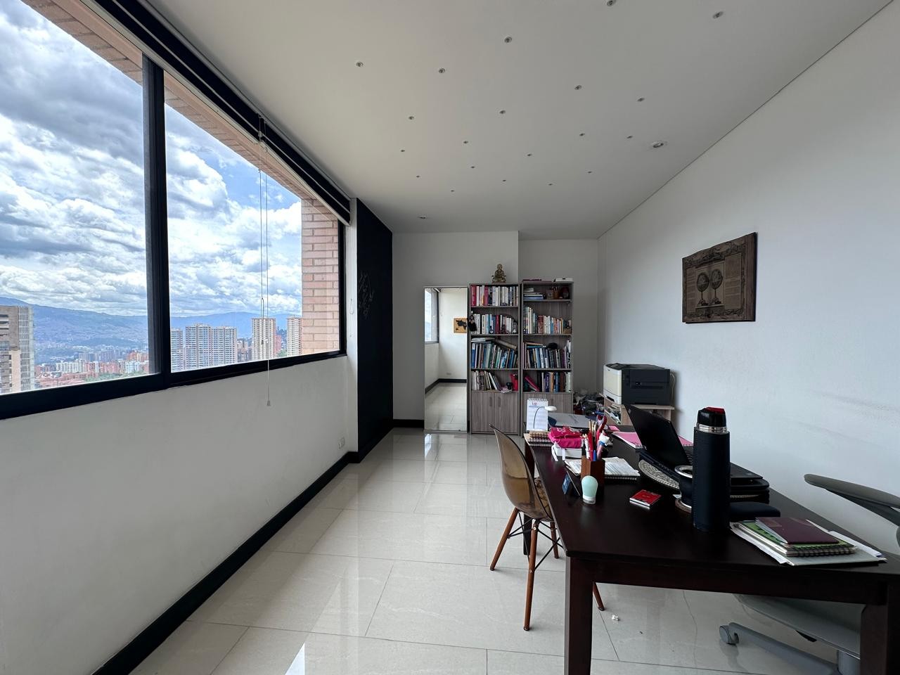 Apartamento en arriendo en El Poblado, Medellín · foto 10 de 19