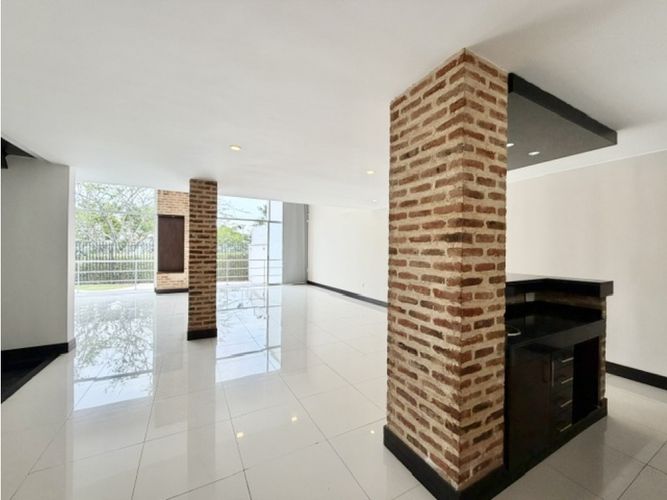 Casa de 3 alcobas en venta en Cristales, Cali, 450 m² · foto 4 de 23