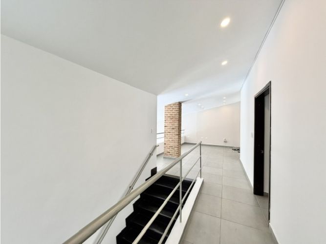 Casa de 3 alcobas en venta en Cristales, Cali, 450 m² · foto 15 de 23