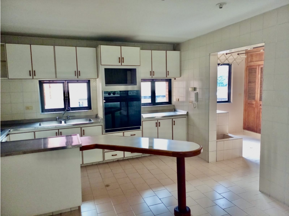 Apartamento en venta en Versalles, Cali · foto 2 de 5
