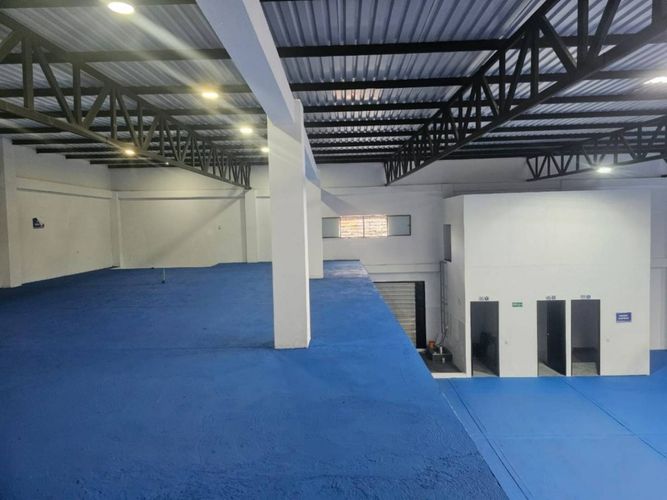 Bodega en arriendo en San Isidro, Villavicencio, 770 m² · foto 4 de 15