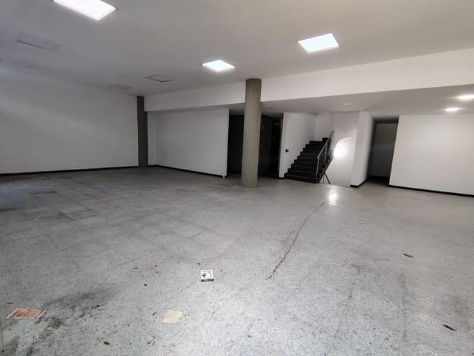Bodega en arriendo en Las Vegas, Envigado, 598 m² · foto 7 de 13