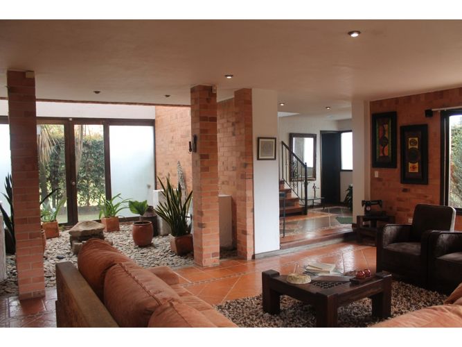 Casa de 3 alcobas en venta en Hacienda Samaria, Chía, 259 m² · foto 11 de 24