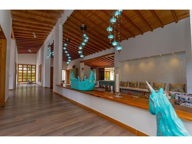 Finca en venta en El Tambo, La Ceja, 430 m² · foto 3 de 13