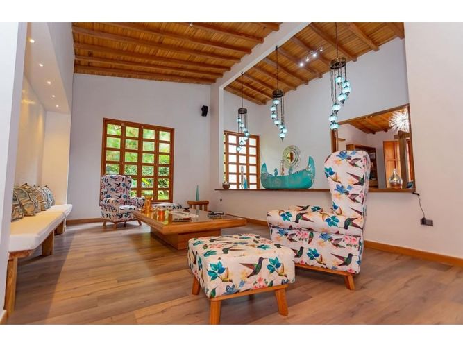 Finca en venta en El Tambo, La Ceja, 430 m² · foto 12 de 13