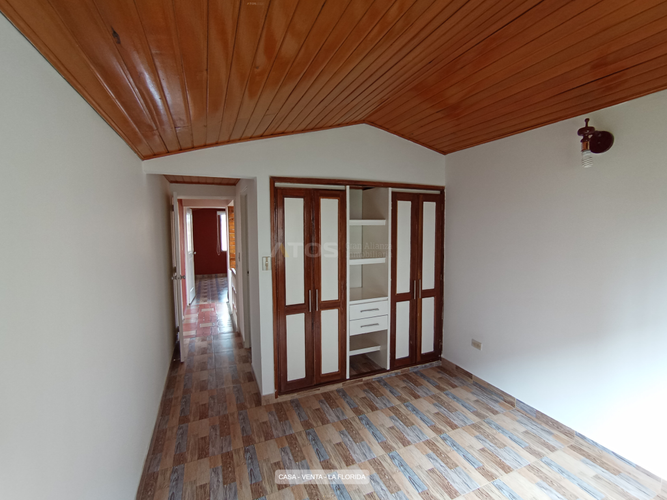 Casa de 3 alcobas en venta en La Florida, Tunja, 140 m² · foto 16 de 23