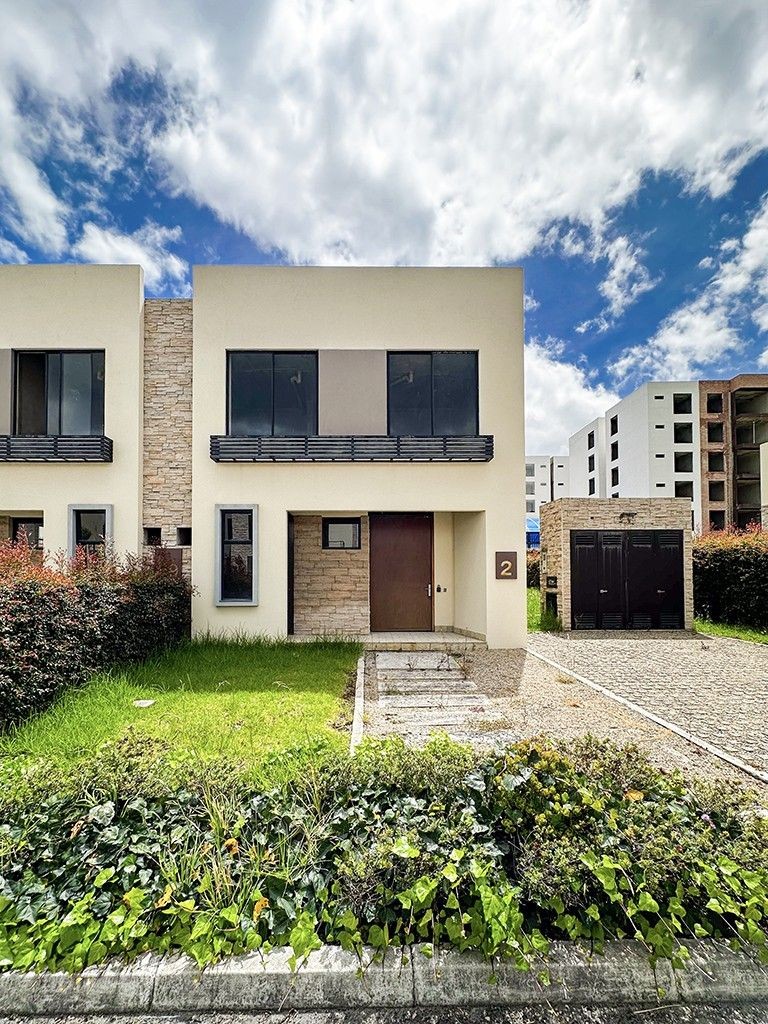 Casa en venta en Canelon, Cajicá · foto 2 de 15