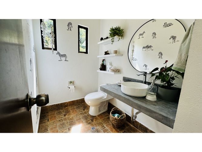Casa en venta en Carrizales, Envigado, 242 m² · foto 13 de 24