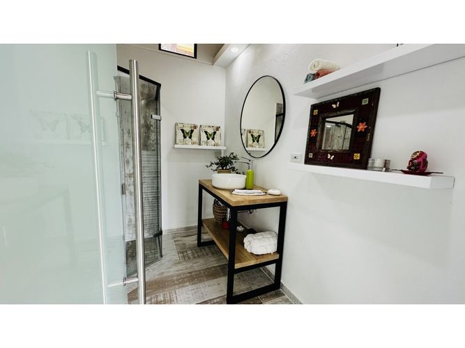Casa en venta en Carrizales, Envigado, 242 m² · foto 21 de 24