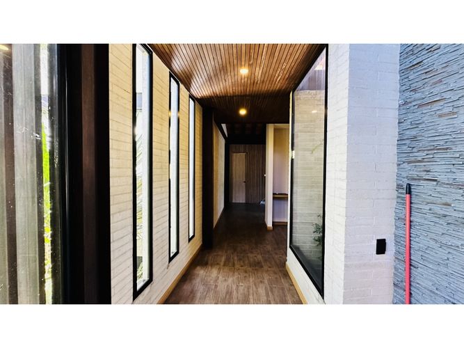 Casa de 3 alcobas en venta en Pantanillo, El Retiro, 270 m² · foto 9 de 24