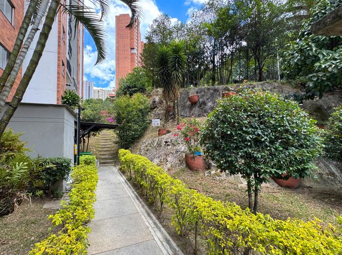 Apartamento en venta en Santa Rosa De Lima, Medellín · foto 13 de 16