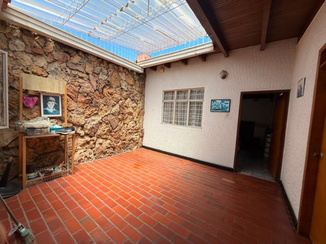 Casa de 5 alcobas en venta en Cabecera Del Llano, Bucaramanga, 410 m² · foto 5 de 21
