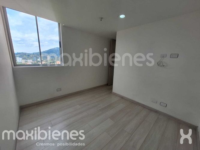 Apartamento de 3 alcobas en venta en Toledo, La Estrella, 68 m² · foto 4 de 13